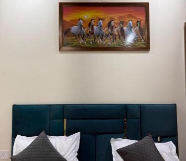 Mansarovar Casa | Abhinandan Homestay