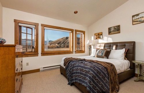 South Park Casa | Abode at A Bright Star | Sprawling Ranch Estate | Hot Tub, Privacy & Teton Views