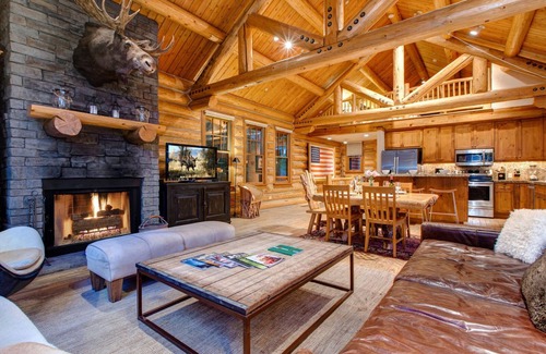 Teton Village Cabina | Morada en la cabaña de Moosehead | ¡2 minutos a pie de Teton Village! Descuentos en más de 7 días