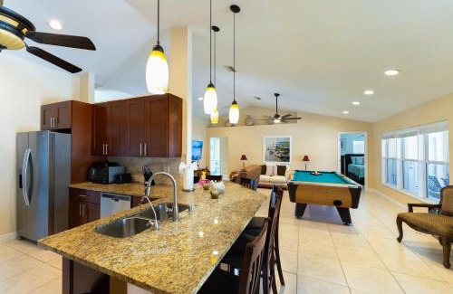 Burnt Store Casa | Abode Villas