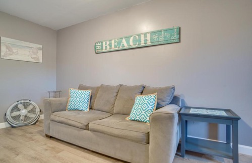 South Yarmouth Apartamento | about 1 Mi to Beach Cape Cod Apt in South Yarmouth