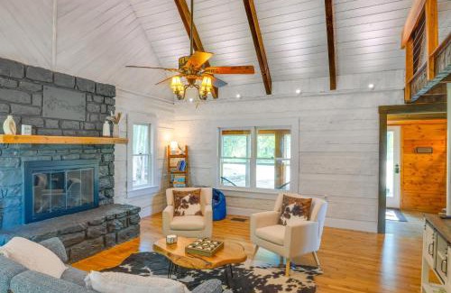 Rutherford County Casa | about 10 Mi to Downtown Murfreesboro Area Cabin