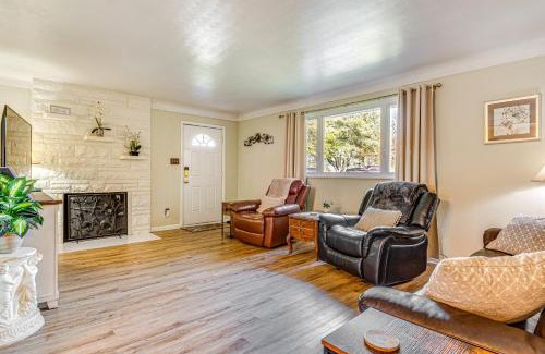 Indianapolis Casa | about 10 Mi to Dtwn Indianapolis Home with Game Room!