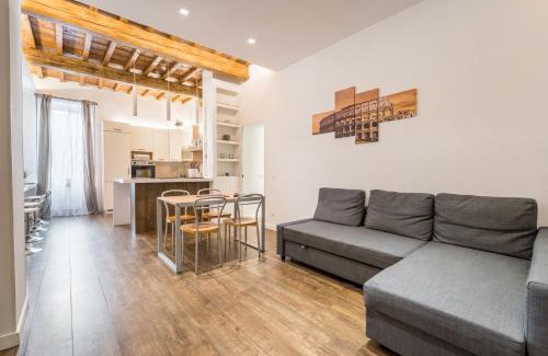Celio Apartamento | About Colosseo - Appartamento al Colosseo nel cuore di Roma - Free WiFi