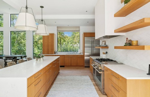 Brentwood Casa | Above Nashville Icon I Modern I Pool&Spa I Location I Luxury Services