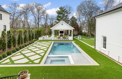Belle Meade Casa | Above Nashville Masterpiece | New l Pool/Spa l 8 miles to Downtown