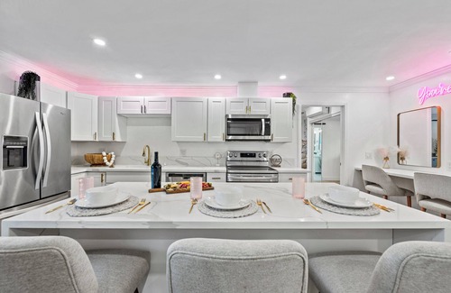 Rainbow CDP Casa | Above the Clouds 17 acre Gated Hilltop Estate with Stunning Views