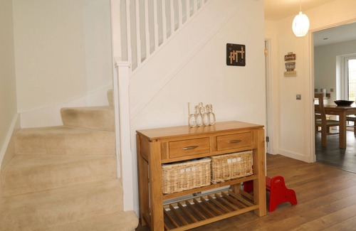 Forres Cabaña | ABOYNE, admite mascotas, con un jardín en Forres, Ref 991902