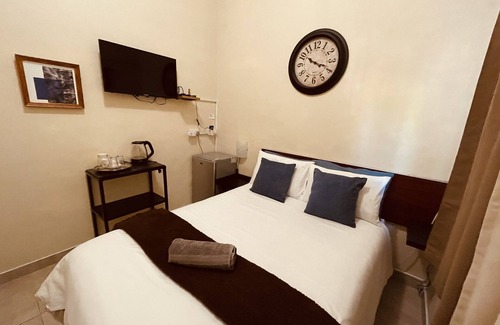 Francistown Cama Y Desayuno | Abrama Bed And Breakfast