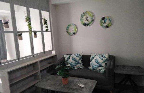 Poblacion District Apartamento | Abreeza place T1-1702