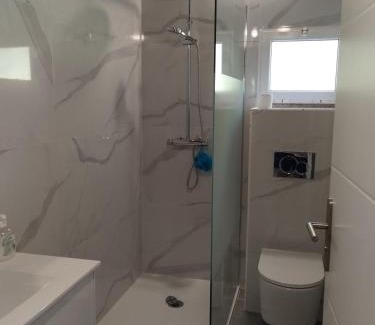 Rio Caldo Casa | Abrigo do verao Maison près du lac