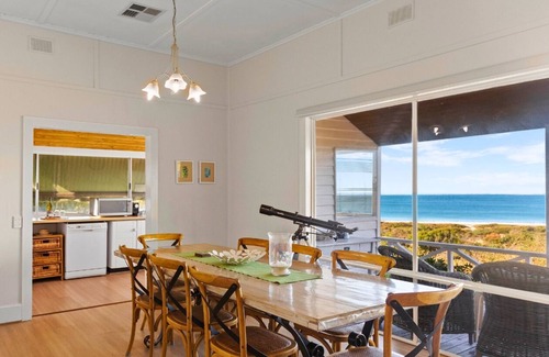 McCracken Casa | Absolute Beachfront 3BR 2BA Home w / Beach Track