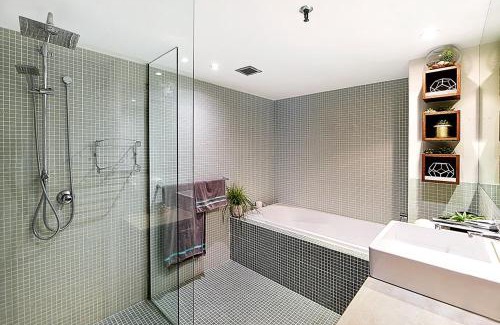 Surfers Paradise Apartamento | Absolute Beachfront Apartment 3B Pool Spa
