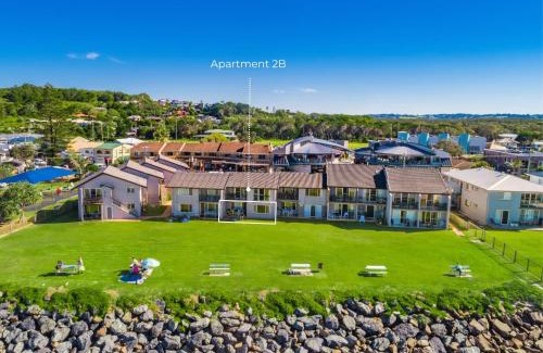 North Creek Apartamento | Absolute Beachfront Apartment 2B