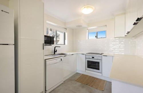 North Creek Apartamento | Absolute Beachfront Apartment 3B