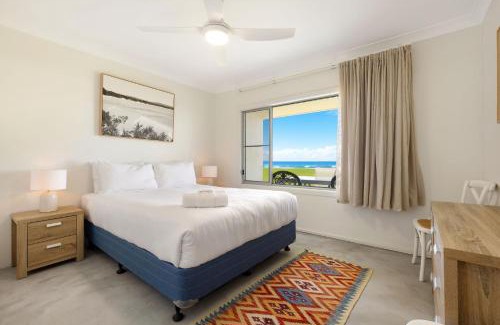 North Creek Apartamento | Absolute Beachfront Apartment 3B