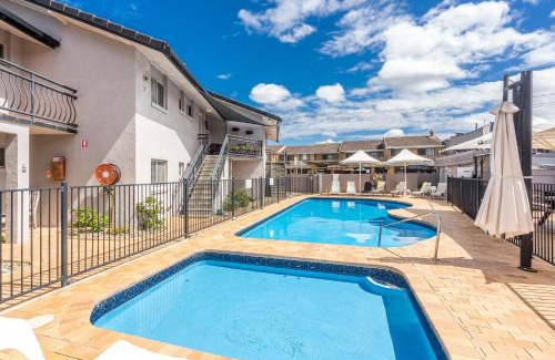 North Creek Apartamento | Absolute Beachfront Apartment 1T