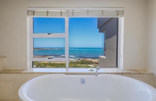 Sandbaai Casa | Absolute Ocean Boutique Guesthouse