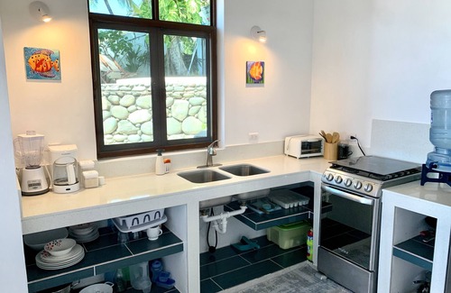 Tamanique Villa | Absolute Oceanfront Dream House - Villa & Casita (opcional)