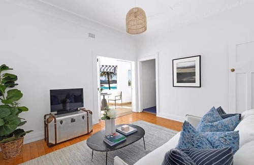 Bronte Apartamento | Absolute Seafront Bronte