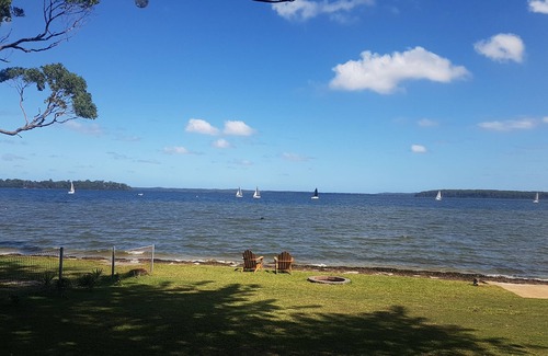 Sanctuary Point Casa | Absolute Waterfront Accomodation!