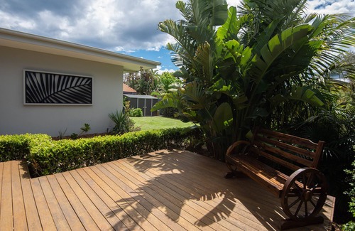 Maloneys Beach Casa | Absolute Waterfront, Amazing Views, Maloneys Beach