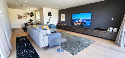 Elizabeth Bay Apartamento | Absolute Waterfront with Oversized Private Terrace