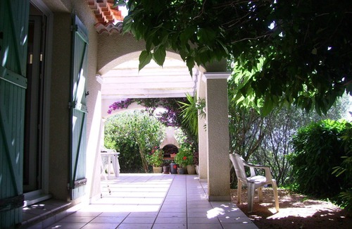 Alata Villa | Absolutely quiet villa in the countryside 15 minutes from the beach
