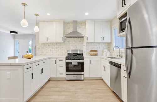 Fullerton Casa | Absolutely Stunning Remodeled Home 4mi to Disney