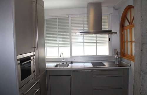 Arganzuela Apartamento | APARTAMENTO ABUHARDILLADO en MADRID RIO/MATADERO. WIFI