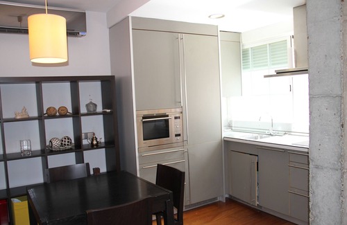Arganzuela Apartamento | APARTAMENTO ABUHARDILLADO en MADRID RIO/MATADERO. WIFI