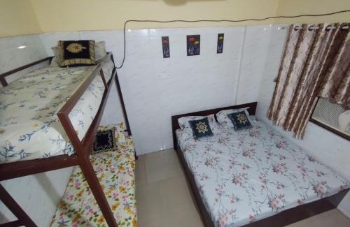 Thane West Cama Y Desayuno | AC Bed And Breakfast At Pushpanjali Phase 2 Bunglow No A1,Ovale ,Ghodbunder Road Thane West