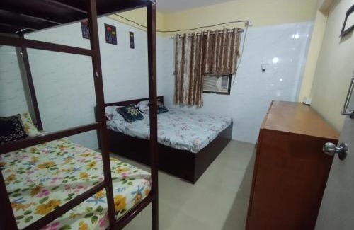 Thane West Cama Y Desayuno | AC Bed And Breakfast At Pushpanjali Phase 2 Bunglow No A1,Ovale ,Ghodbunder Road Thane West