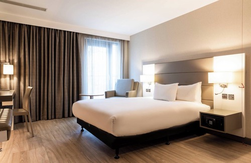 Birmingham City Centre Hotel | AC Hotel by Marriott Birmingham