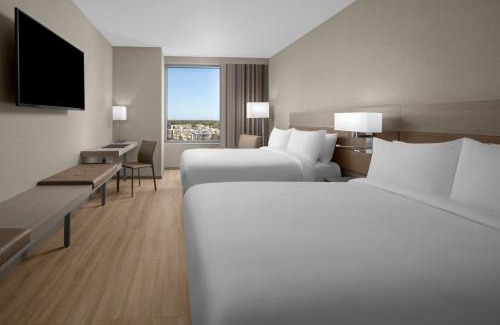 Ludlam Hotel | AC Hotel by Marriott Miami Dadeland