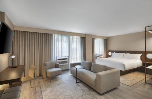 Old Montreal Hotel | AC Hotel by Marriott Old Montreal