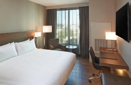 West Bellevue Hotel | AC Hotel by Marriott Seattle Bellevue/Downtown
