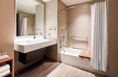 Sunnyvale Hotel | AC Hotel by Marriott Sunnyvale Cupertino