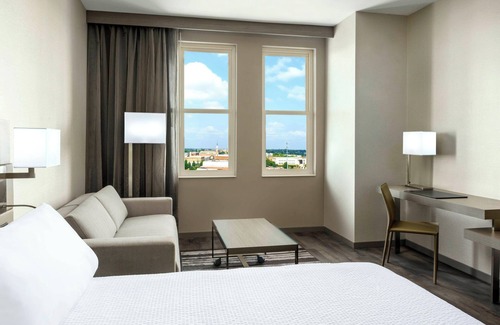 Spartanburg Hotel | AC Hotel by Marriott Spartanburg