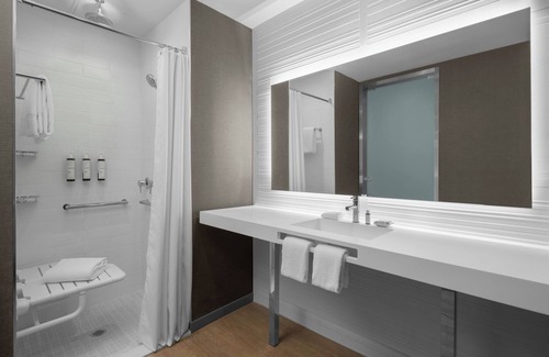 Clearwater Beach Hotel | AC Hotel Clearwater Beach