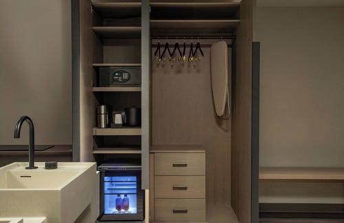Downtown Los Angeles Hotel | AC Hotel Downtown Los Angeles, a Marriott Hotel