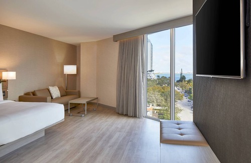 Midtown Hotel | AC Hotel Miami Wynwood
