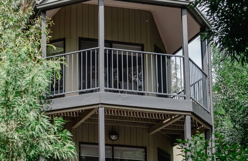 Metung Villa | Acacia at Boardwalk Villas