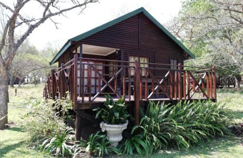 The Msunduzi Cabina | Acacia Bush Lodge