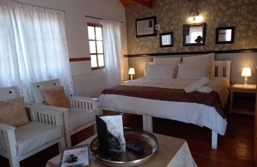 The Msunduzi Cabina | Acacia Bush Lodge