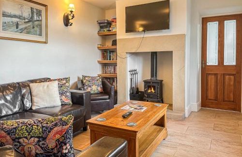 Matlock Casa | Acacia Cottage