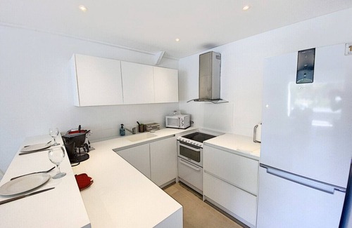 Anse Marcel Condominio | Acacia Tropical, luxurious Duplex, walkable Anse Marcel beach