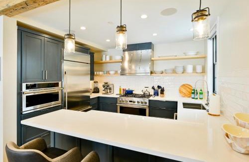 Crested Butte Casa | Academy Place | Fairy Slipper