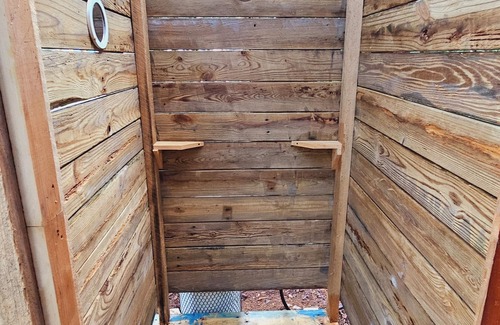 Manset Cabina | Acadia Cabin 2nCozy cabin with 1 bedroom and WiFi, AC
