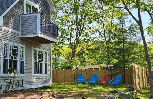 Lamoine Beach Casa | Acadia Lobsterman's Coastal Farmhouse
